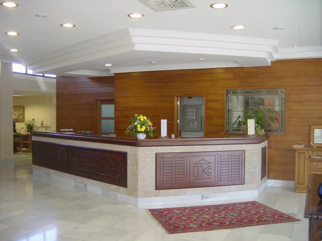 Hotel Cristina Norena ภายนอก รูปภาพ