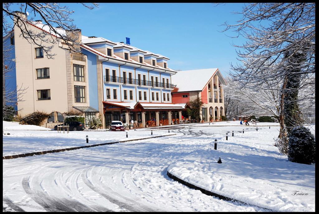 Hotel Cristina Norena ภายนอก รูปภาพ